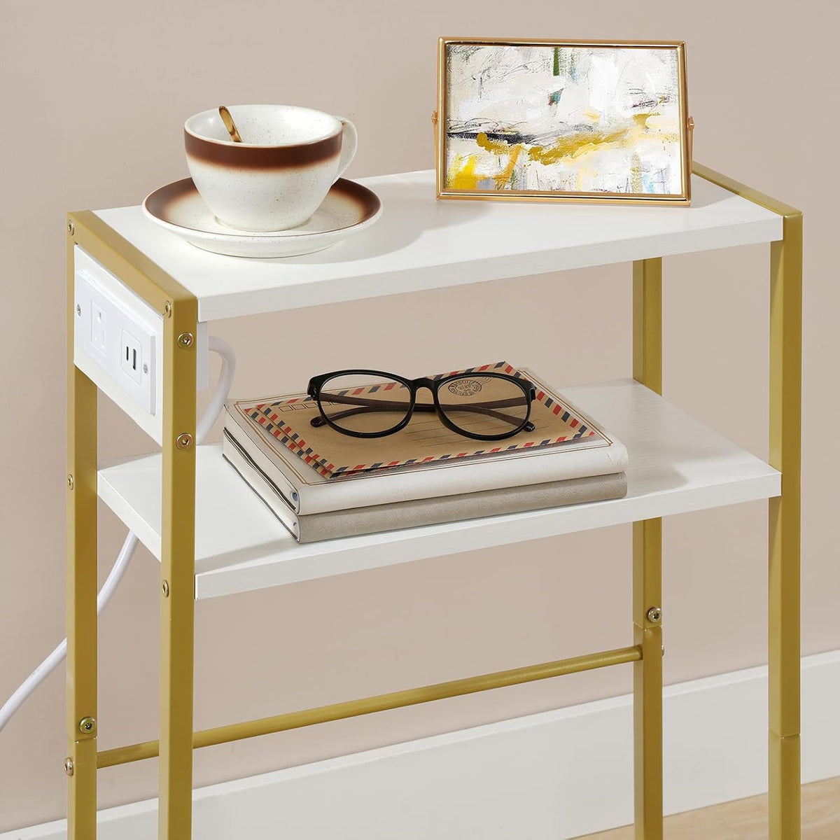 HOOBRO Small Narrow Side Table with Charging Station, Skinny End Table for Small Spaces, Slim Nightstand with USB Ports Outlet, Sofa Beside Table with Storage Shelf, White and Gold DW102UBZ01