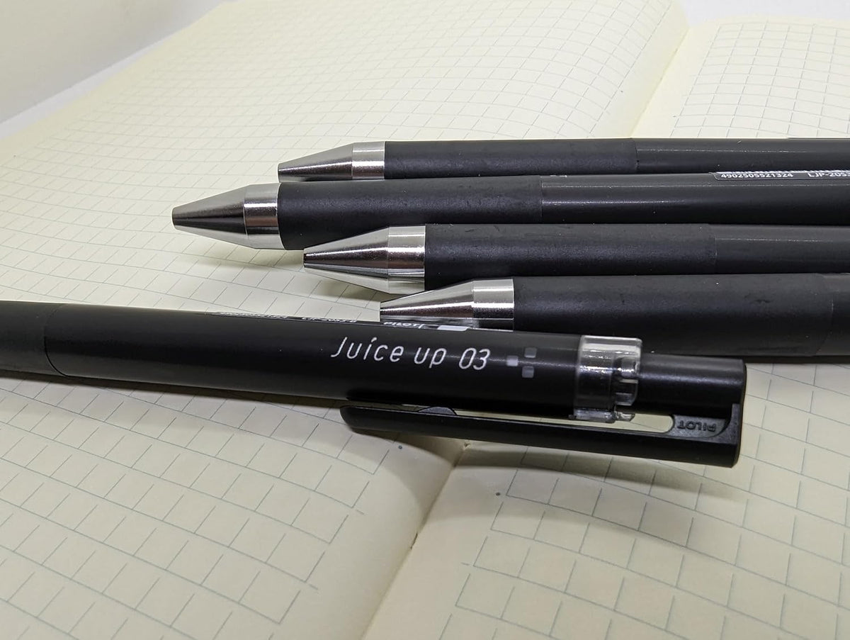 MAYAX Pilot juice up 05 Retractable Gel Ink Pen Ultra Fine Point, Black Ink, 5 Pens & 10 Refills, Original Sticky Notes (0.5mm, Millimeters)