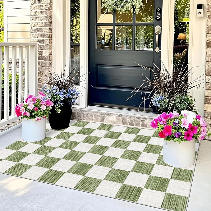 Green White Checkered Entry Rug