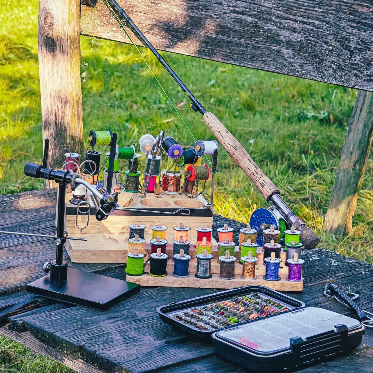 Raprance Wooden Fly Tying Fishing Kit Organizer Fly Tying Tool Caddy Desktop Storage Rack