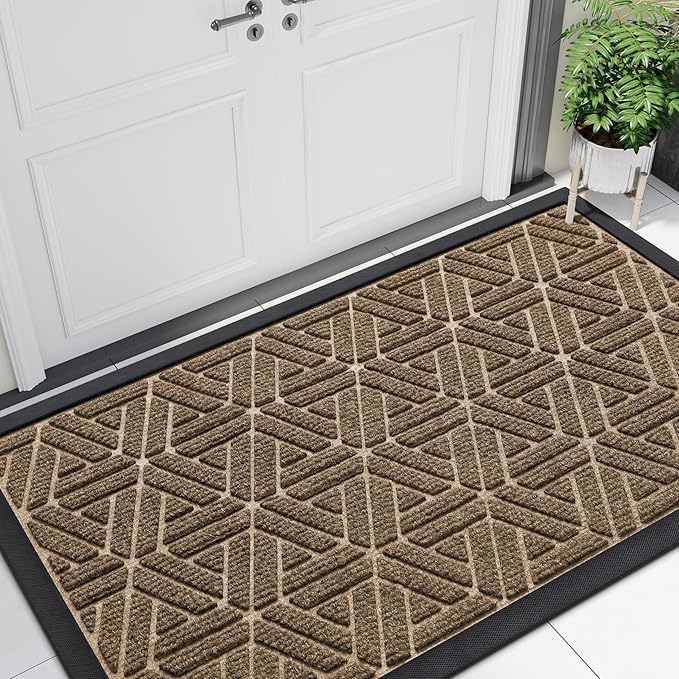 Smiry Front Door Mat Outside Entrance, Heavy Duty Sturdy Natural Rubber Doormat
