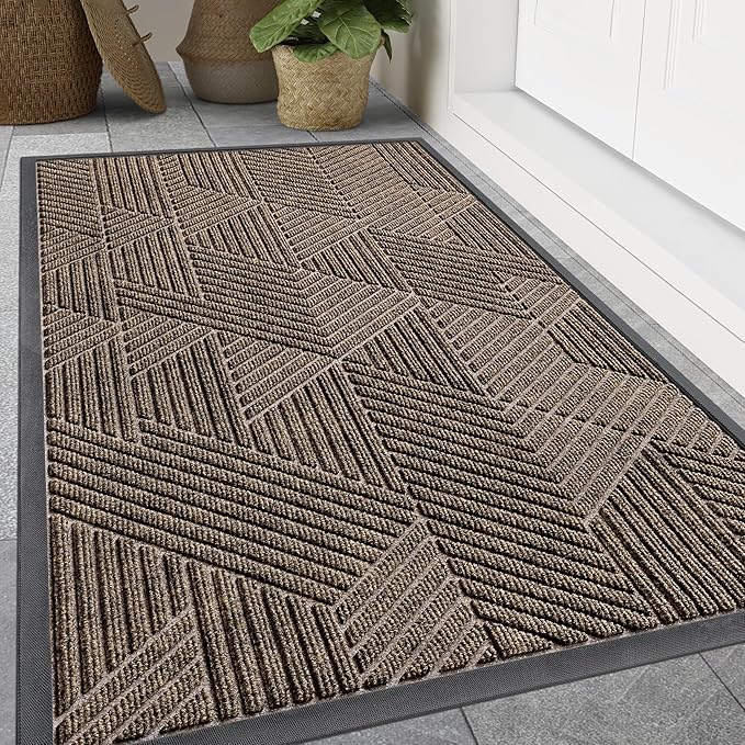 Smiry Front Door Mat Outside Entrance, Heavy Duty Sturdy Natural Rubber Doormat